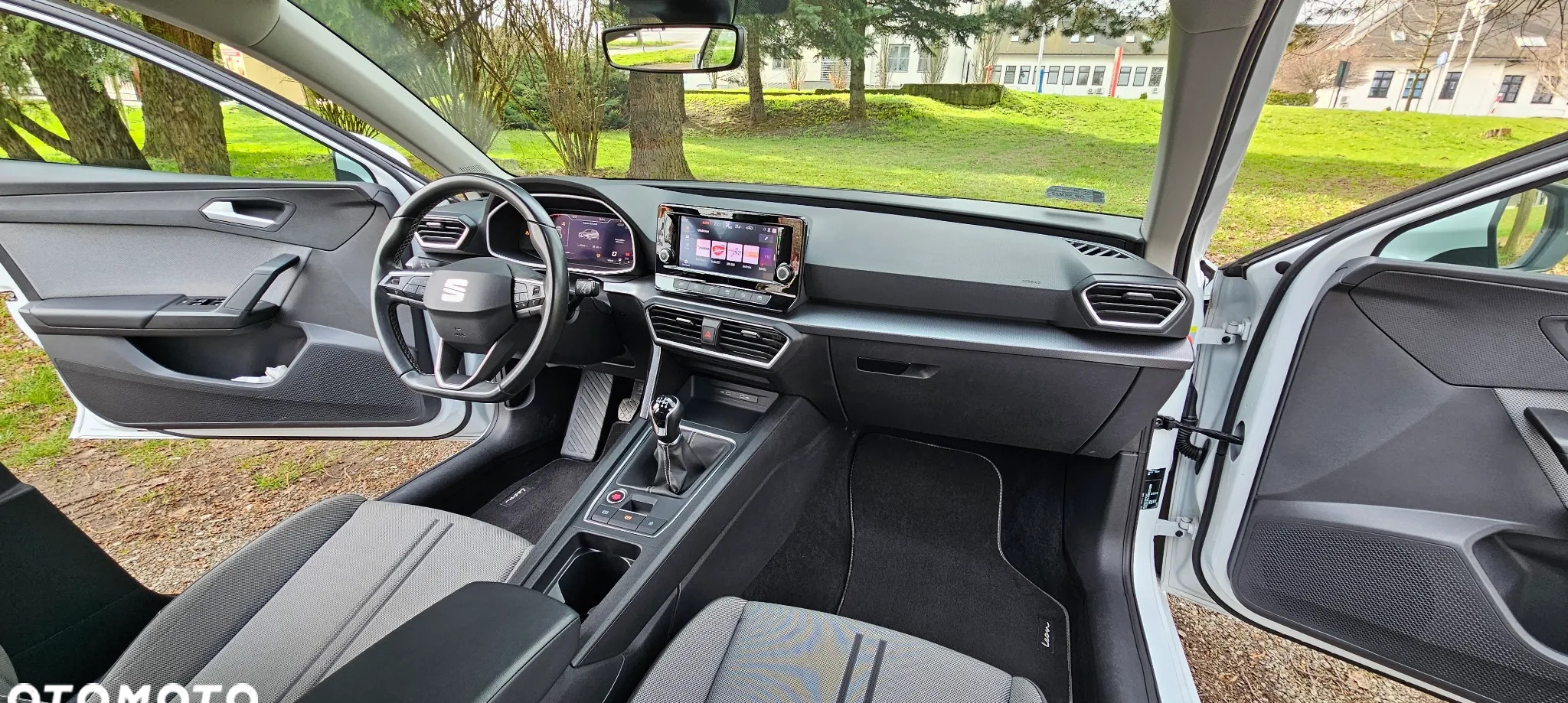 Seat Leon cena 62800 przebieg: 188287, rok produkcji 2020 z Ryki małe 742